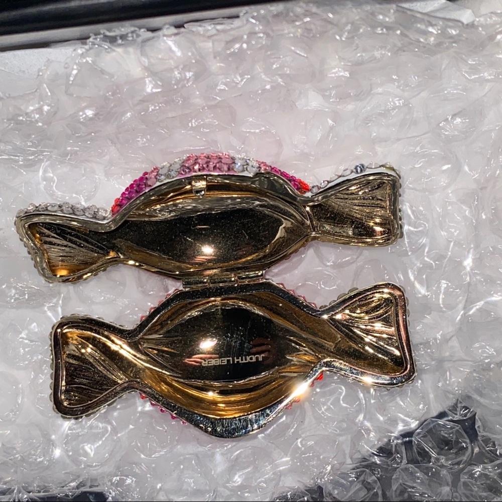 Judith Leiber - Picture 3 of 8